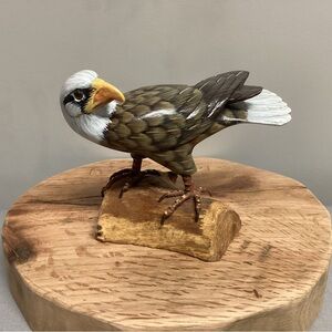 🔴 Vintage - Wood Carved American Bald Eagle - Painted - Collectible Work of Art